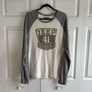 Lucky Brand Jeep Spirit Off White Gray Logo Thermal Long Sleeve Grunge Tee L